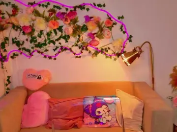 KellyHayden  live sex cam