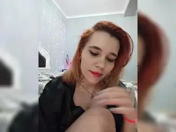 Kitteen  live sex cam