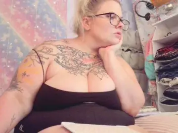 Leighlamarie  live sex cam
