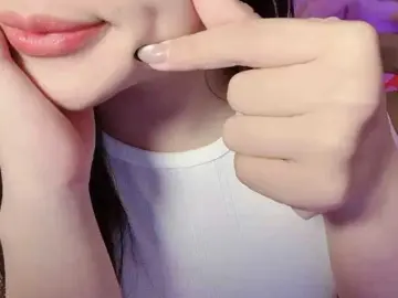 Sralet20  live sex cam