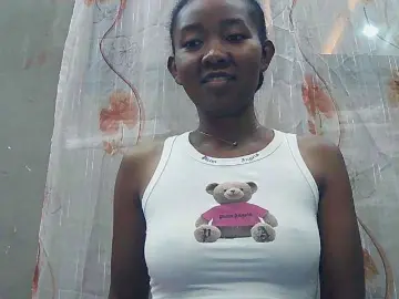 WinnieSexy  live sex cam