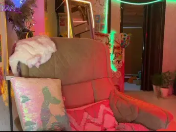 Altertyan  live sex cam