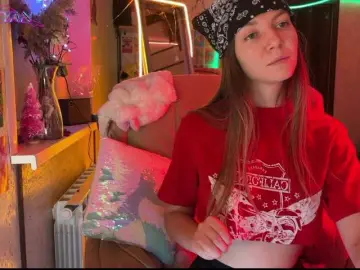 Altertyan  live sex cam