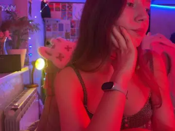 Altertyan  live sex cam