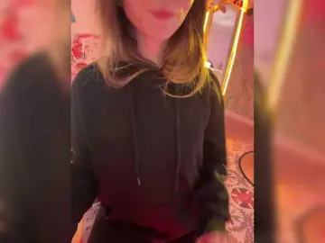 Altertyan  live sex cam