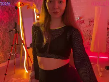 Altertyan  live sex cam