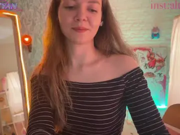Altertyan  live sex cam