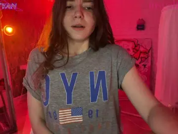 Altertyan  live sex cam