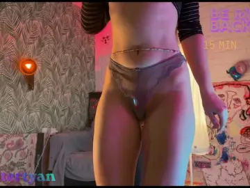 Altertyan  live sex cam