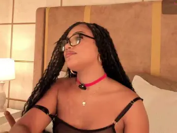 Dionneventuri  live sex cam