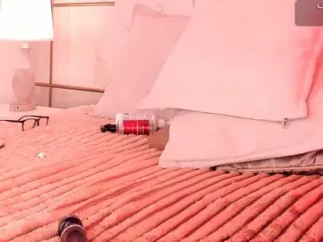 Dionneventuri  live sex cam