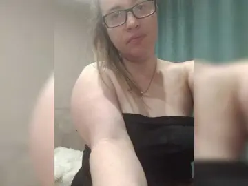 Karina160000  live sex cam