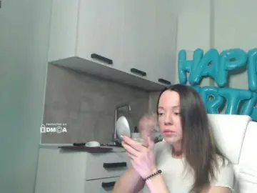 L4dyCandy  live sex cam