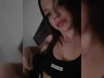 L4dyCandy  live sex cam