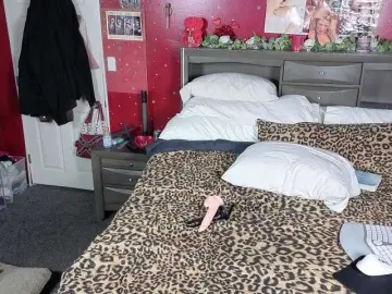 Lisalovely  live sex cam