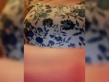 Little-pussy3  live sex cam