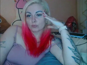 Melek-7250  live sex cam