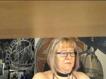 90dTitten  live sex cam