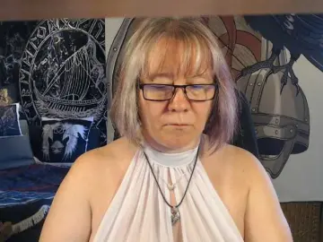 90dTitten  live sex cam