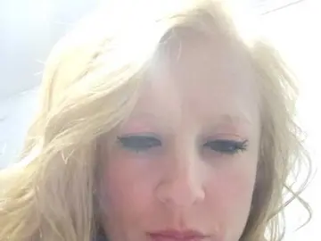 AliceC4t01  live sex cam