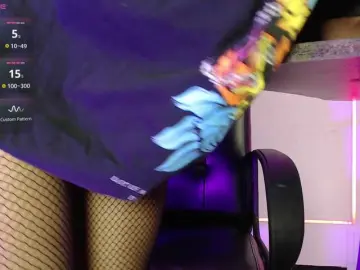 BellaBlazze  live sex cam