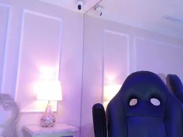 BellaBlazze  live sex cam