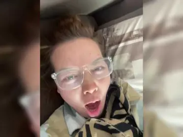 LynnMonica  live sex cam