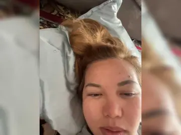 LynnMonica  live sex cam