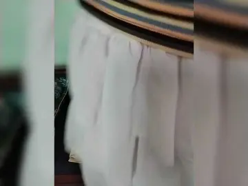 Moon18x  live sex cam