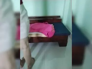 Moon18x  live sex cam