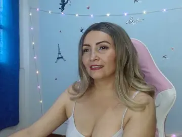 Nanis-milf  live sex cam