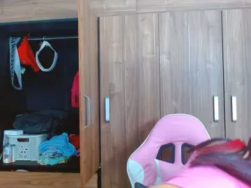 Nanis-milf  live sex cam