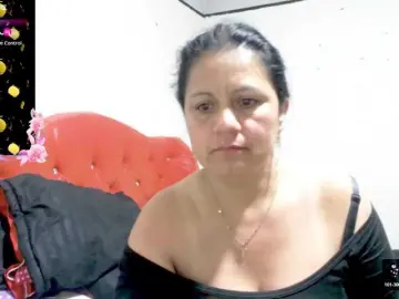 Sexyjhoan81  live sex cam