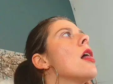 AnneBlueeyes  live sex cam