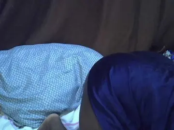 Casse-dellah  live sex cam