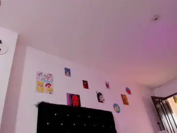 CleoMoonnude  live sex cam