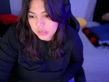 Miacanelaxo  live sex cam