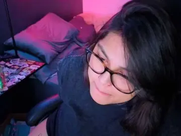 Miacanelaxo  live sex cam