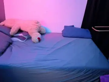 Miacanelaxo  live sex cam