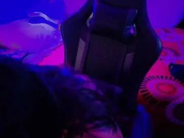 Miacanelaxo  live sex cam