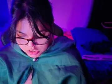 Miacanelaxo  live sex cam