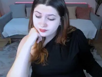 Milenafiery  live sex cam