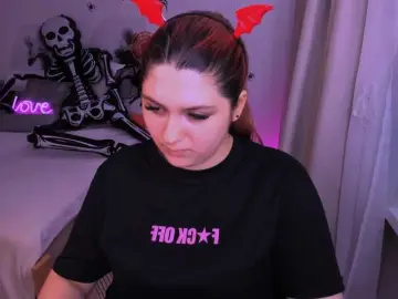 Milenafiery  live sex cam
