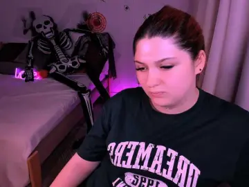 Milenafiery  live sex cam