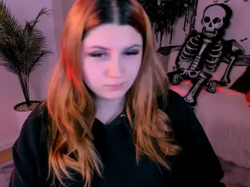 Milenafiery  live sex cam