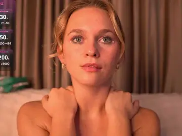 Miravine  live sex cam