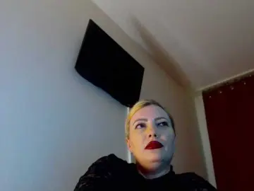 Mistress-Marilyn  live sex cam