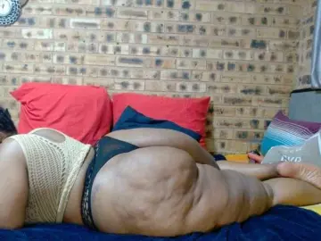 RubyBooty  live sex cam