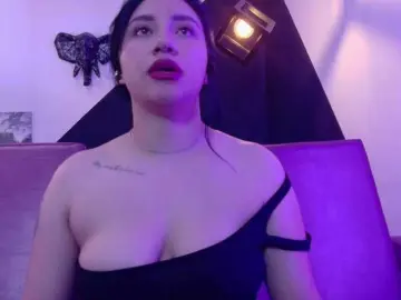 VeronicaLewis  live sex cam