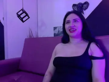 VeronicaLewis  live sex cam